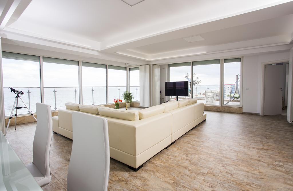 Sea View Penthouse Mamaia Apartment Ngoại thất bức ảnh